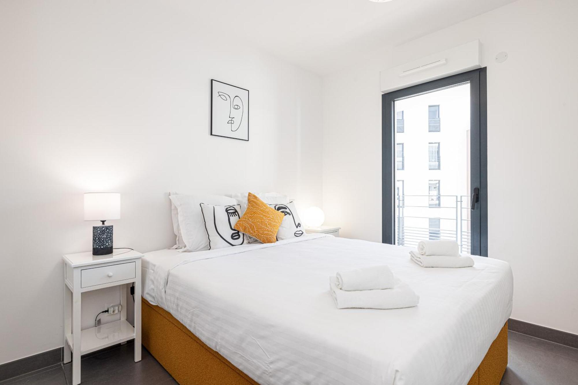 Queen Riviera : Climatisation, Parking, Terrasse Menton Ngoại thất bức ảnh