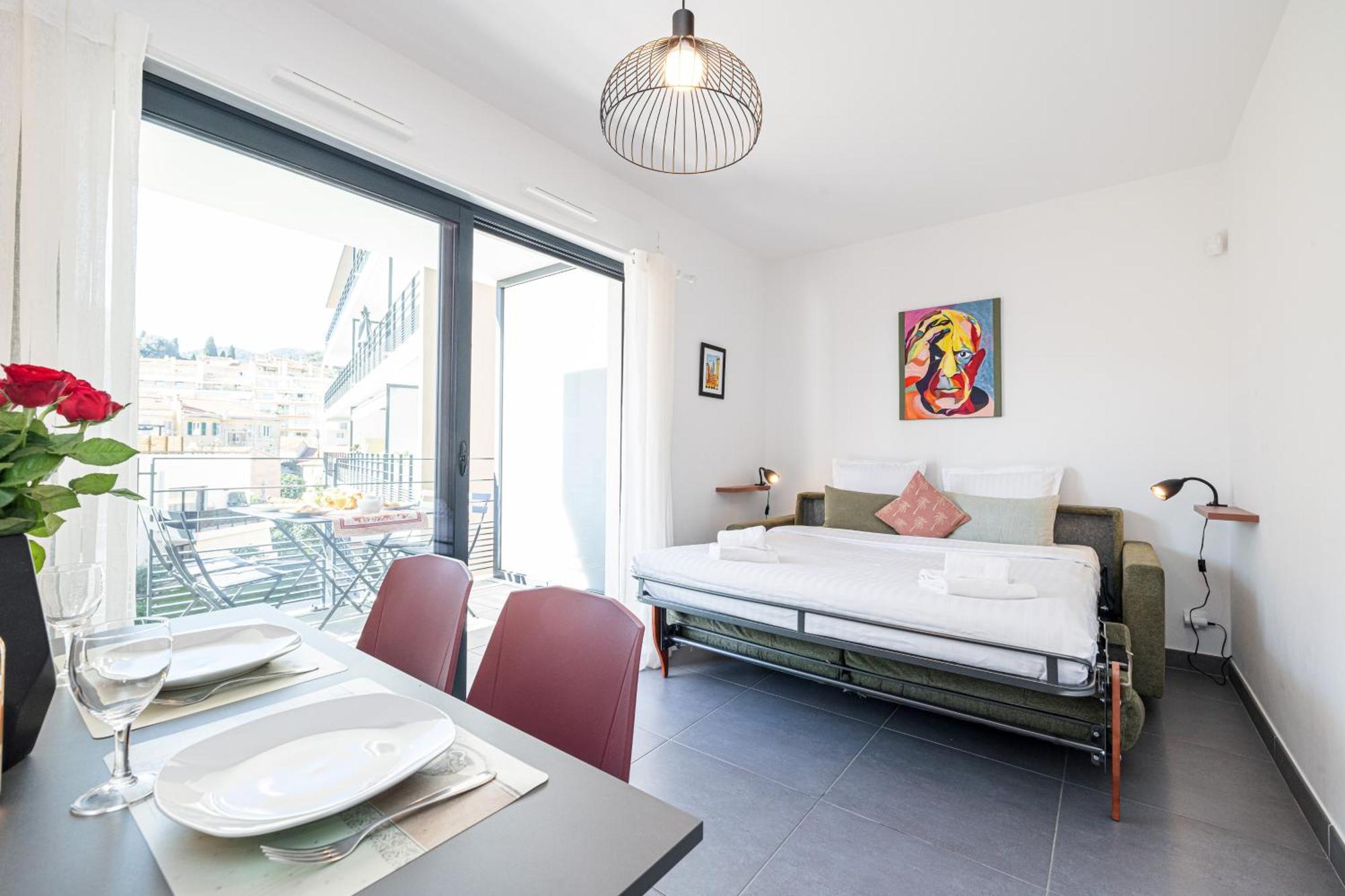 Queen Riviera : Climatisation, Parking, Terrasse Menton Ngoại thất bức ảnh