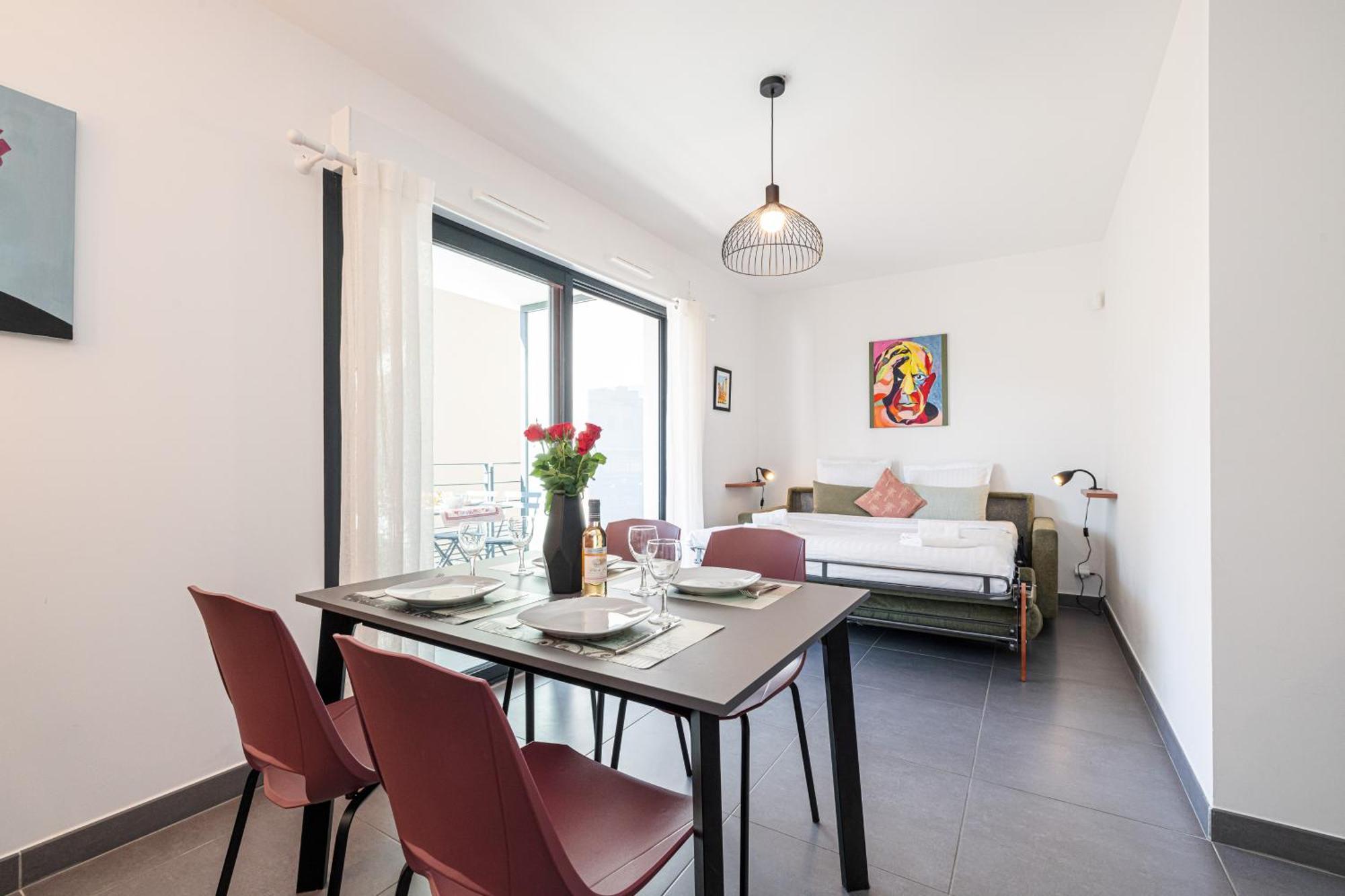 Queen Riviera : Climatisation, Parking, Terrasse Menton Ngoại thất bức ảnh